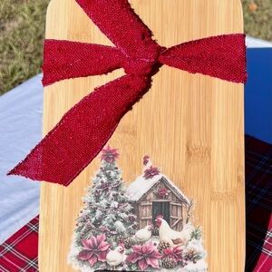 Festive Bamboo Cutting Board With Christmas‎ Chicken Winter Design